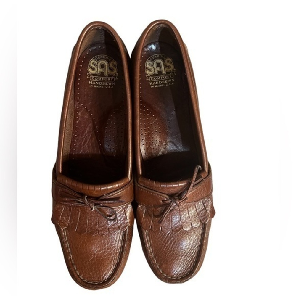 SAS Tassel Loafers size 8 Narrow in brown